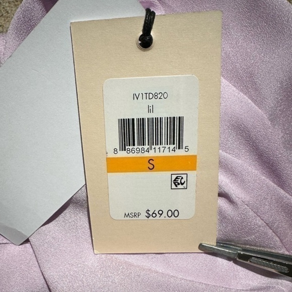 Ivanka Trump Women’s Lilac Top w/ Buttons (Small) (NWT) - Picture 9 of 10